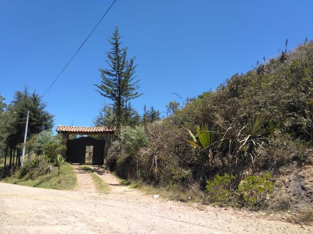 Hotel Campestre Los Duraznos Cucunuba Luaran gambar